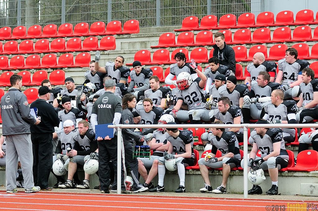 		Rheine Raptors vs. Mnchengladbach Wolfpack  - 13.04.2013 Rheine Raptors vs. Mönchengladbach Wolfpack (20:20) 