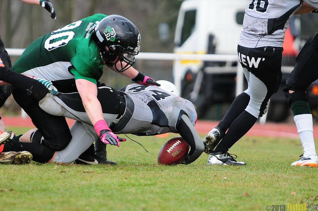 		Rheine Raptors vs. Mnchengladbach Wolfpack  - 13.04.2013 Rheine Raptors vs. Mönchengladbach Wolfpack (20:20) 