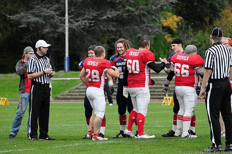 Gelsenkirchen Devils vs Recklinghausen Chargers - 20.10.2012 Gelsenkirchen Devils vs. Recklinghausen Chargers (27:7) 