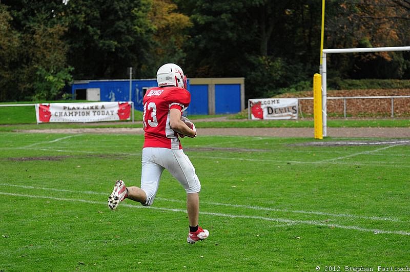 Gelsenkirchen Devils vs Recklinghausen Chargers - 20.10.2012 Gelsenkirchen Devils vs. Recklinghausen Chargers (27:7) 