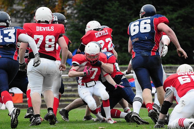 Gelsenkirchen Devils vs Recklinghausen Chargers - 20.10.2012 Gelsenkirchen Devils vs. Recklinghausen Chargers (27:7) 