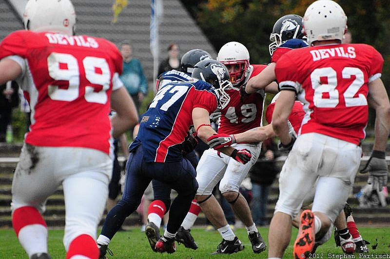 Gelsenkirchen Devils vs Recklinghausen Chargers - 20.10.2012 Gelsenkirchen Devils vs. Recklinghausen Chargers (27:7) 