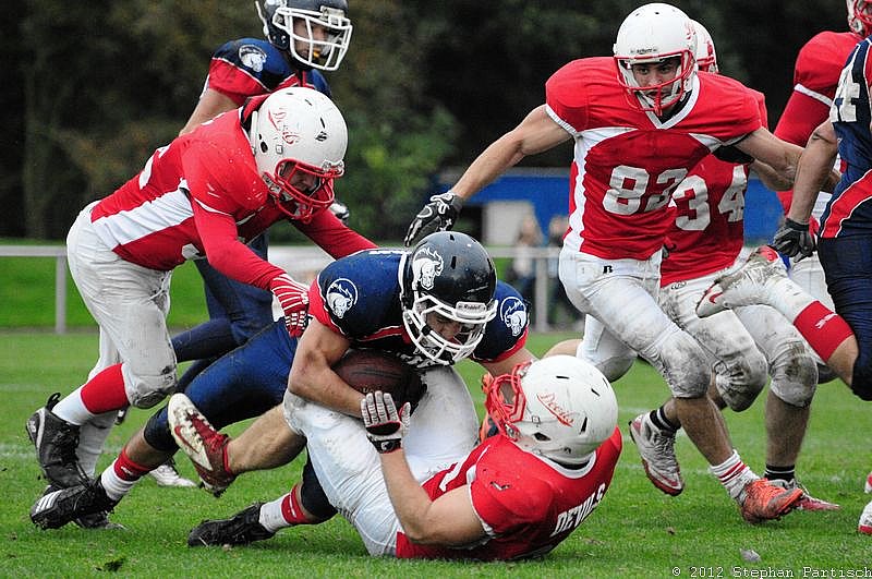 Gelsenkirchen Devils vs Recklinghausen Chargers - 20.10.2012 Gelsenkirchen Devils vs. Recklinghausen Chargers (27:7) 