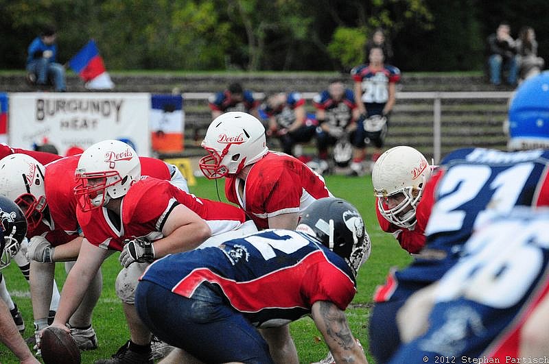 Gelsenkirchen Devils vs Recklinghausen Chargers - 20.10.2012 Gelsenkirchen Devils vs. Recklinghausen Chargers (27:7) 