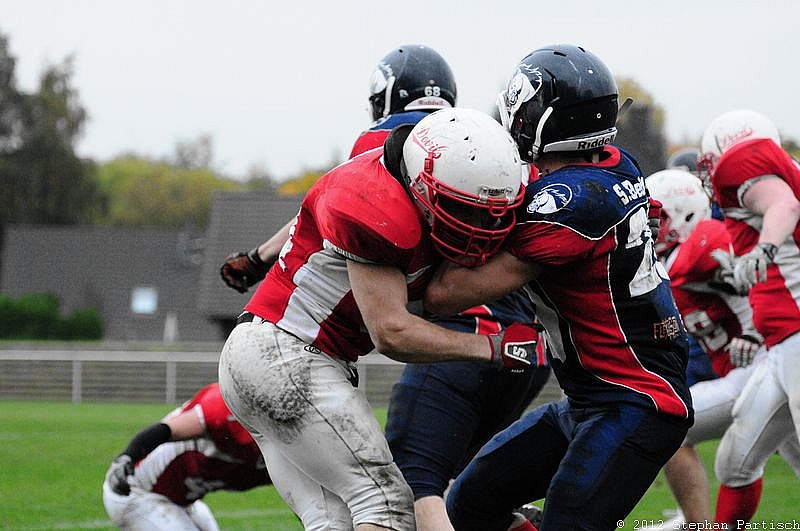 Gelsenkirchen Devils vs Recklinghausen Chargers - 20.10.2012 Gelsenkirchen Devils vs. Recklinghausen Chargers (27:7) 