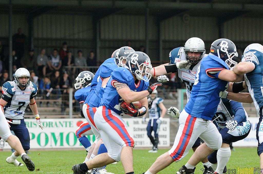 Remscheid Amboss vs. Dortmund Giants  - 21.04.2013 Remscheid Amboss vs. Dortmund Giants (13:9) 