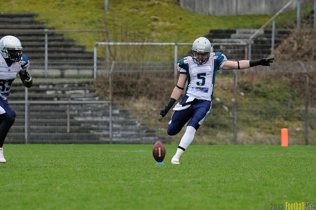 Remscheid Amboss vs. Dortmund Giants  - 21.04.2013 Remscheid Amboss vs. Dortmund Giants (13:9) 