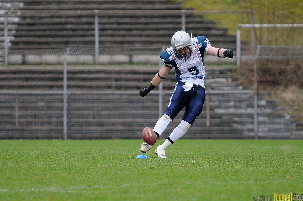 Remscheid Amboss vs. Dortmund Giants  - 21.04.2013 Remscheid Amboss vs. Dortmund Giants (13:9) 