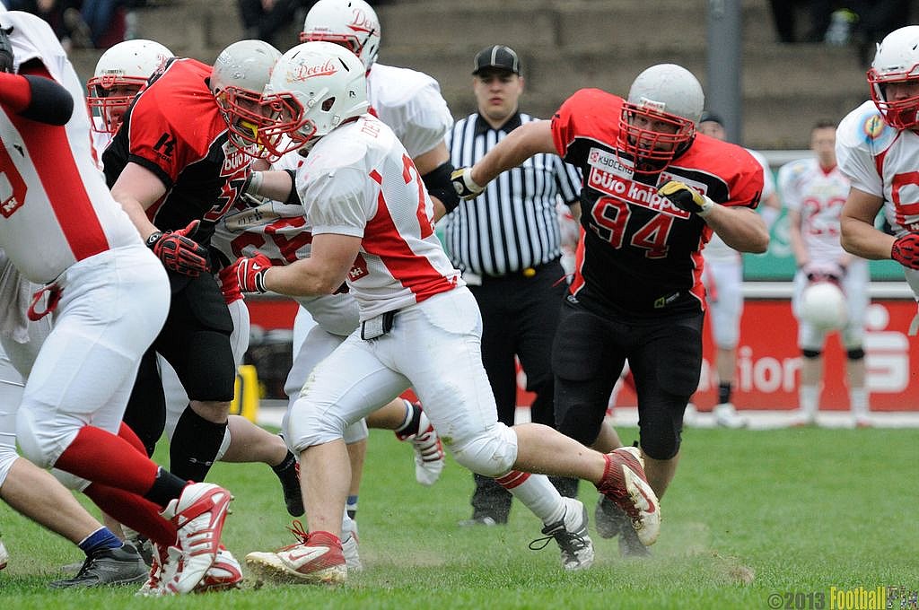 Solingen Paladins vs. Gelsenkirchen Devils  - 28.04.2013 Solingen Paladins vs. Gelsenkirchen Devils (27:14) 