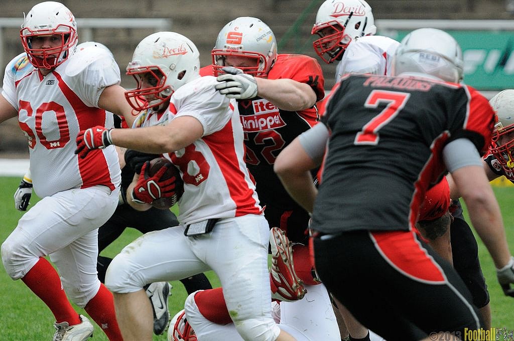 Solingen Paladins vs. Gelsenkirchen Devils  - 28.04.2013 Solingen Paladins vs. Gelsenkirchen Devils (27:14) 