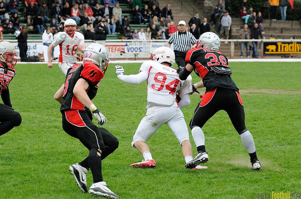 Solingen Paladins vs. Gelsenkirchen Devils  - 28.04.2013 Solingen Paladins vs. Gelsenkirchen Devils (27:14) 