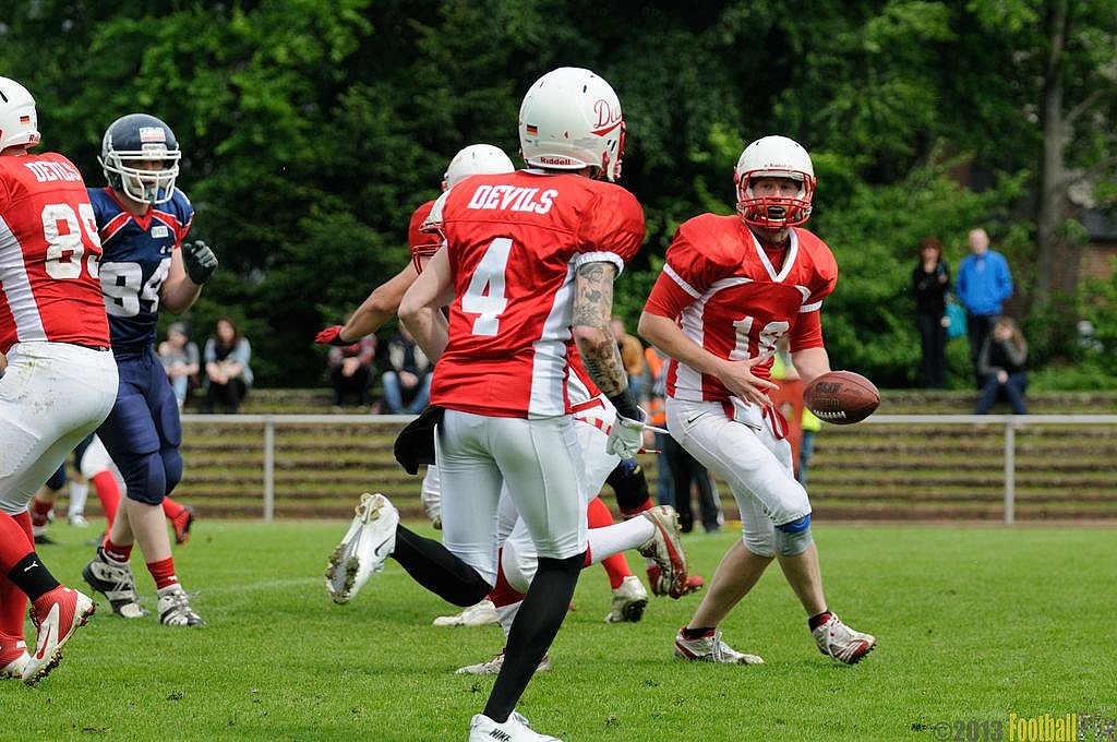 Gelsenkirchen Devils vs. Recklinghausen Chargers   - 25.05.2013 Gelsenkirchen Devils vs. Recklinghausen Chargers (7:14) 