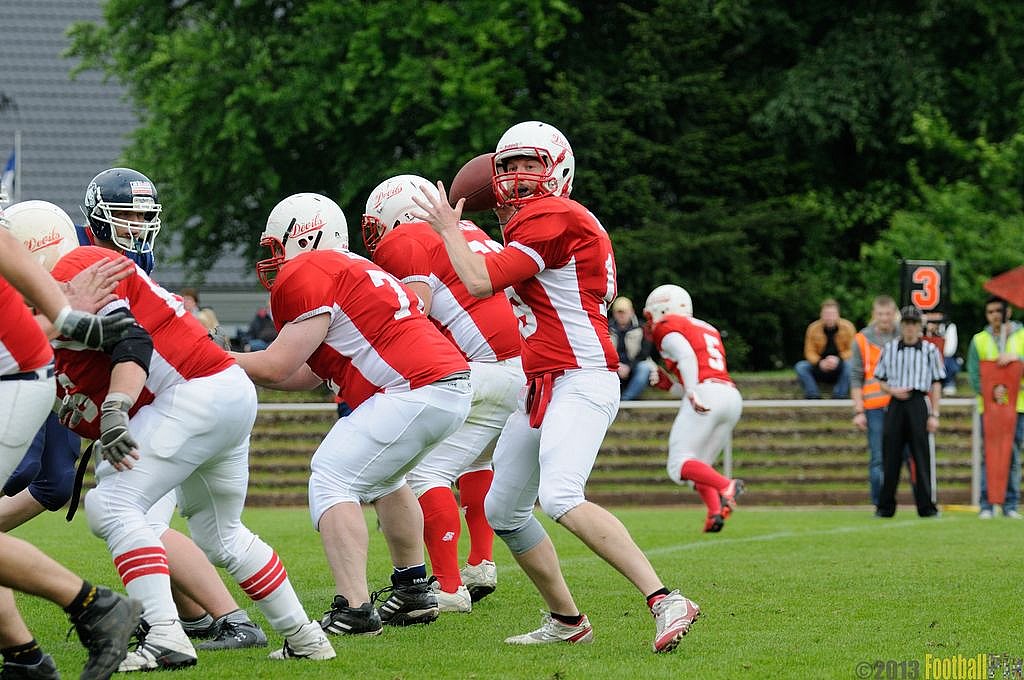Gelsenkirchen Devils vs. Recklinghausen Chargers   - 25.05.2013 Gelsenkirchen Devils vs. Recklinghausen Chargers (7:14) 