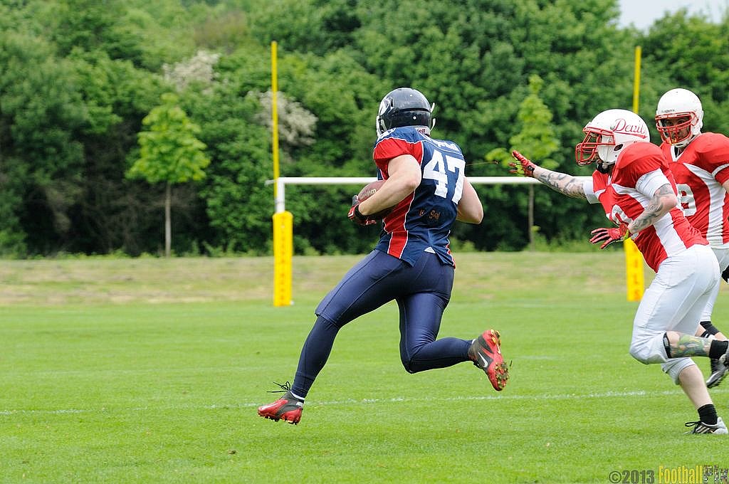 Gelsenkirchen Devils vs. Recklinghausen Chargers   - 25.05.2013 Gelsenkirchen Devils vs. Recklinghausen Chargers (7:14) 