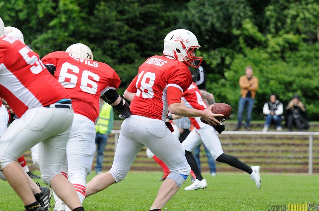 Gelsenkirchen Devils vs. Recklinghausen Chargers   - 25.05.2013 Gelsenkirchen Devils vs. Recklinghausen Chargers (7:14) 