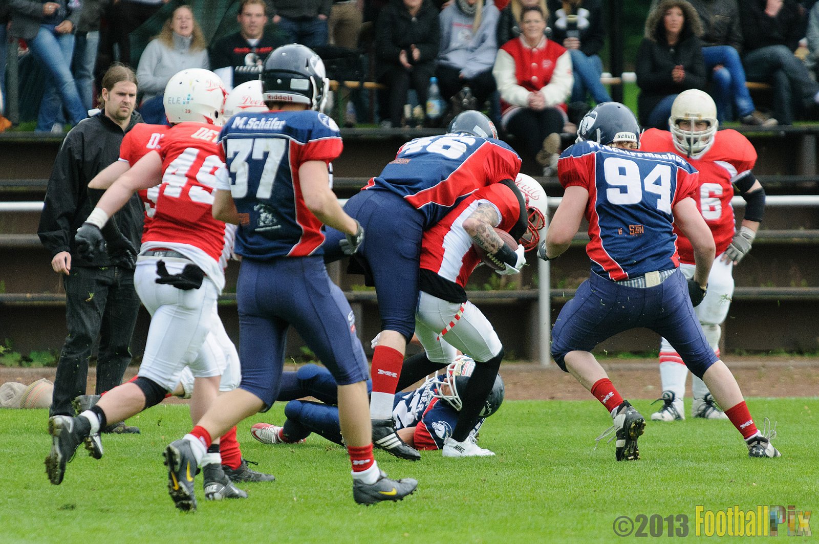 Gelsenkirchen Devils vs. Recklinghausen Chargers   - 25.05.2013 Gelsenkirchen Devils vs. Recklinghausen Chargers (7:14) 