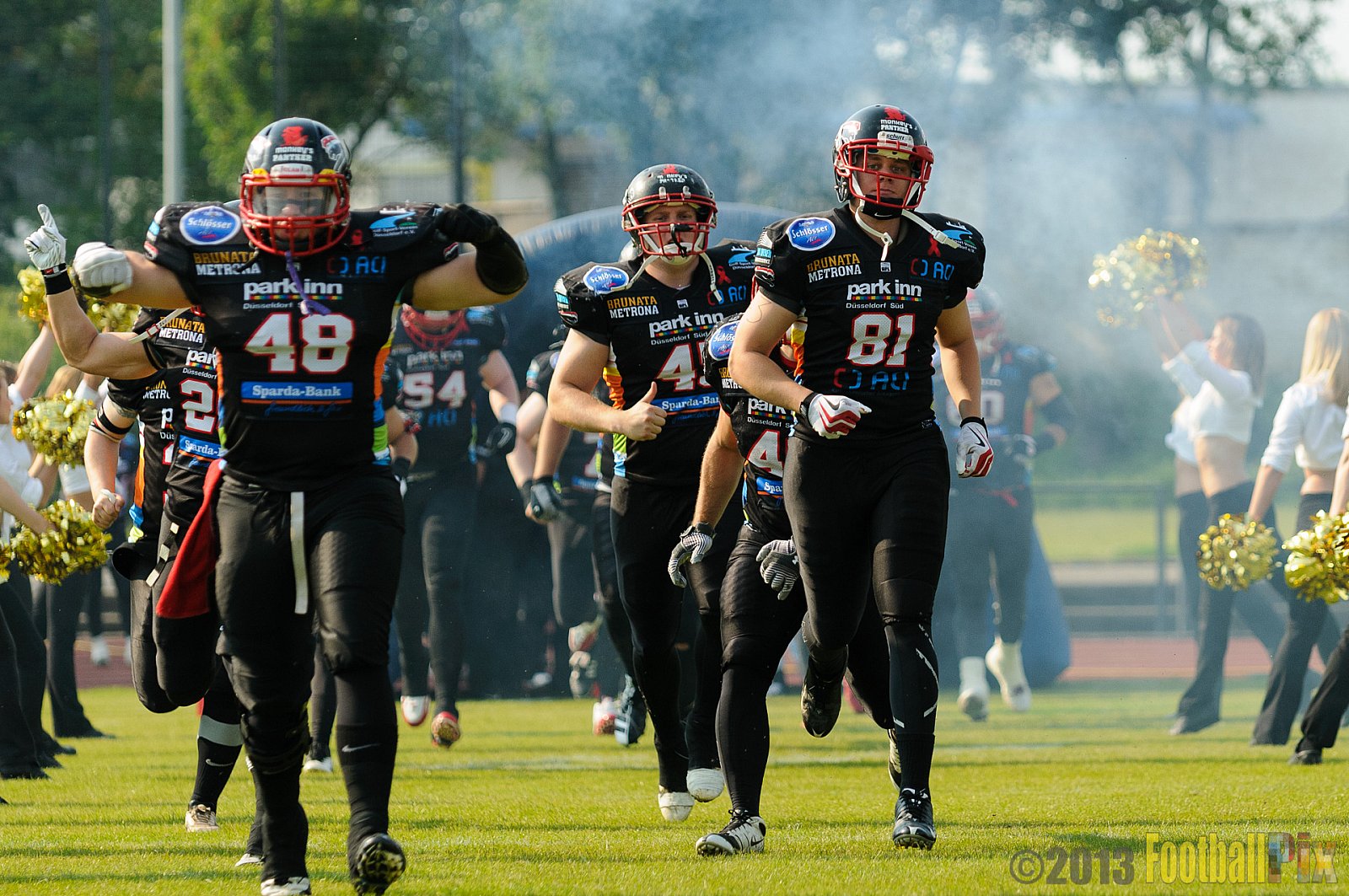 Düsseldorf Panther	vs. Berlin Adler  - 08.06.2013 GFL Nord: Düsseldorf Panther vs. Berlin Adler (10:27)