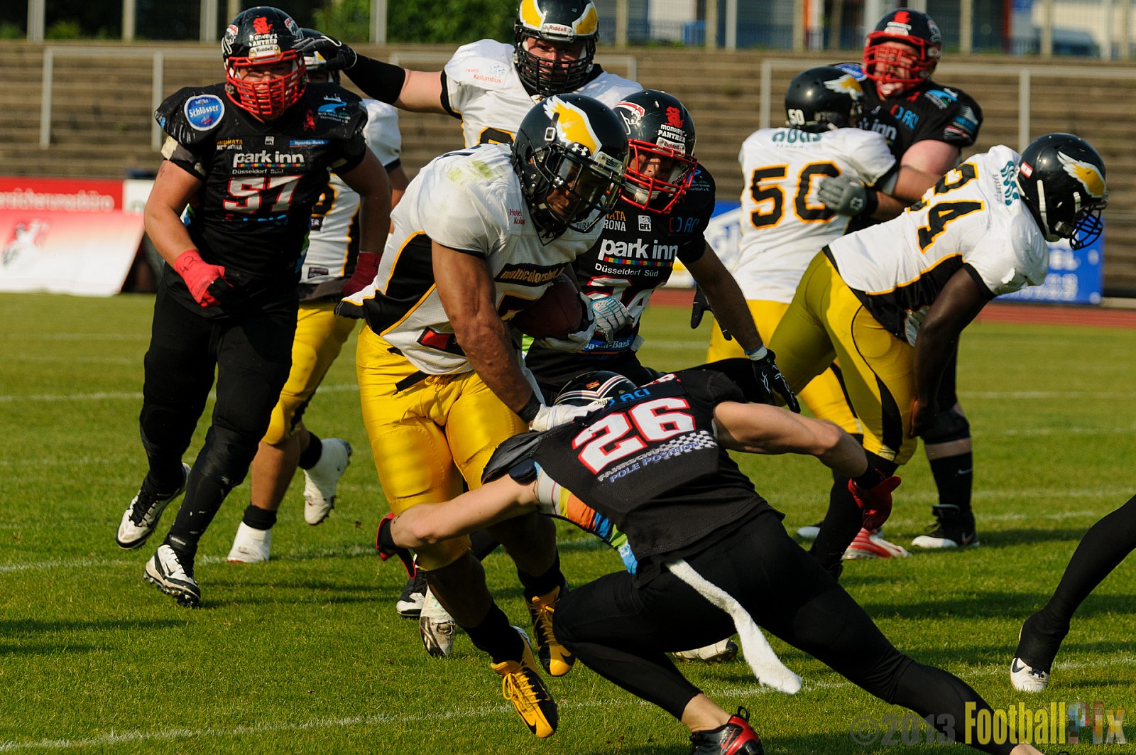 Düsseldorf Panther	vs. Berlin Adler  - 08.06.2013 GFL Nord: Düsseldorf Panther vs. Berlin Adler (10:27)