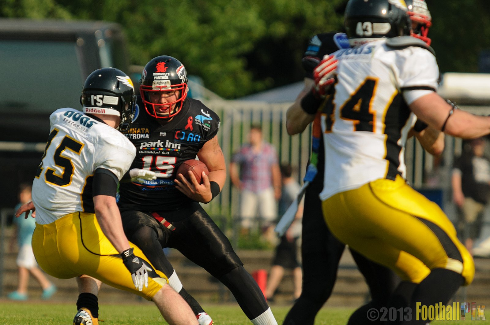 Düsseldorf Panther	vs. Berlin Adler  - 08.06.2013 GFL Nord: Düsseldorf Panther vs. Berlin Adler (10:27)