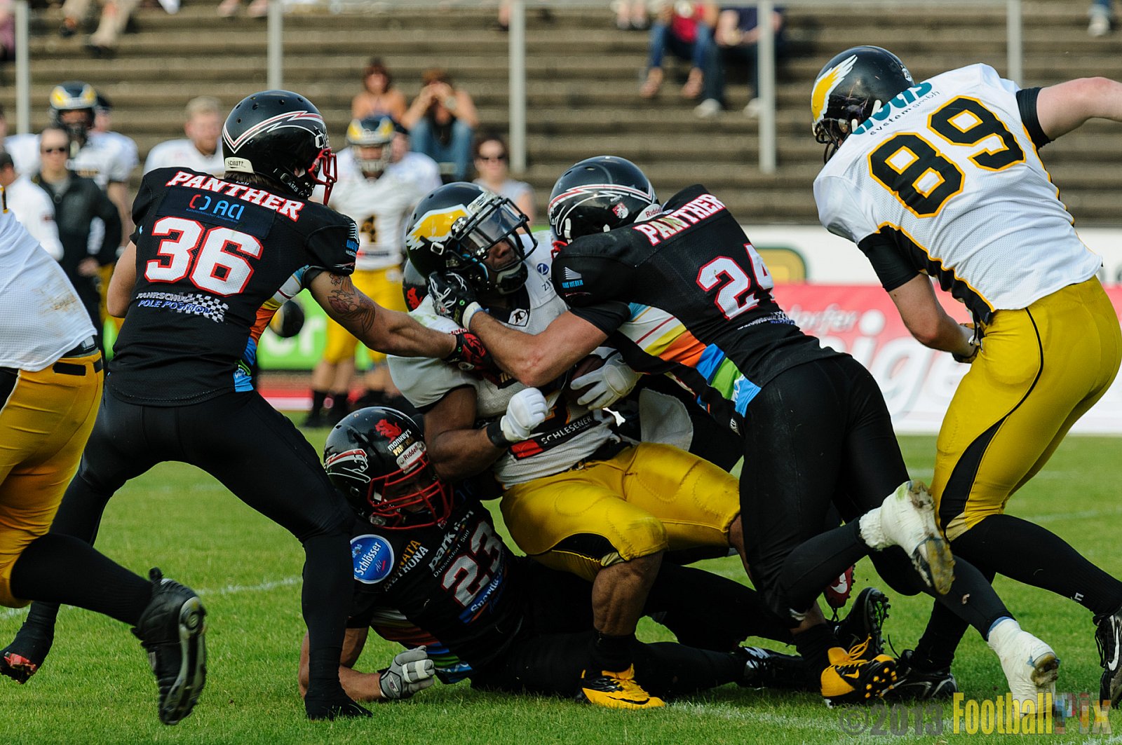 Düsseldorf Panther	vs. Berlin Adler  - 08.06.2013 GFL Nord: Düsseldorf Panther vs. Berlin Adler (10:27)