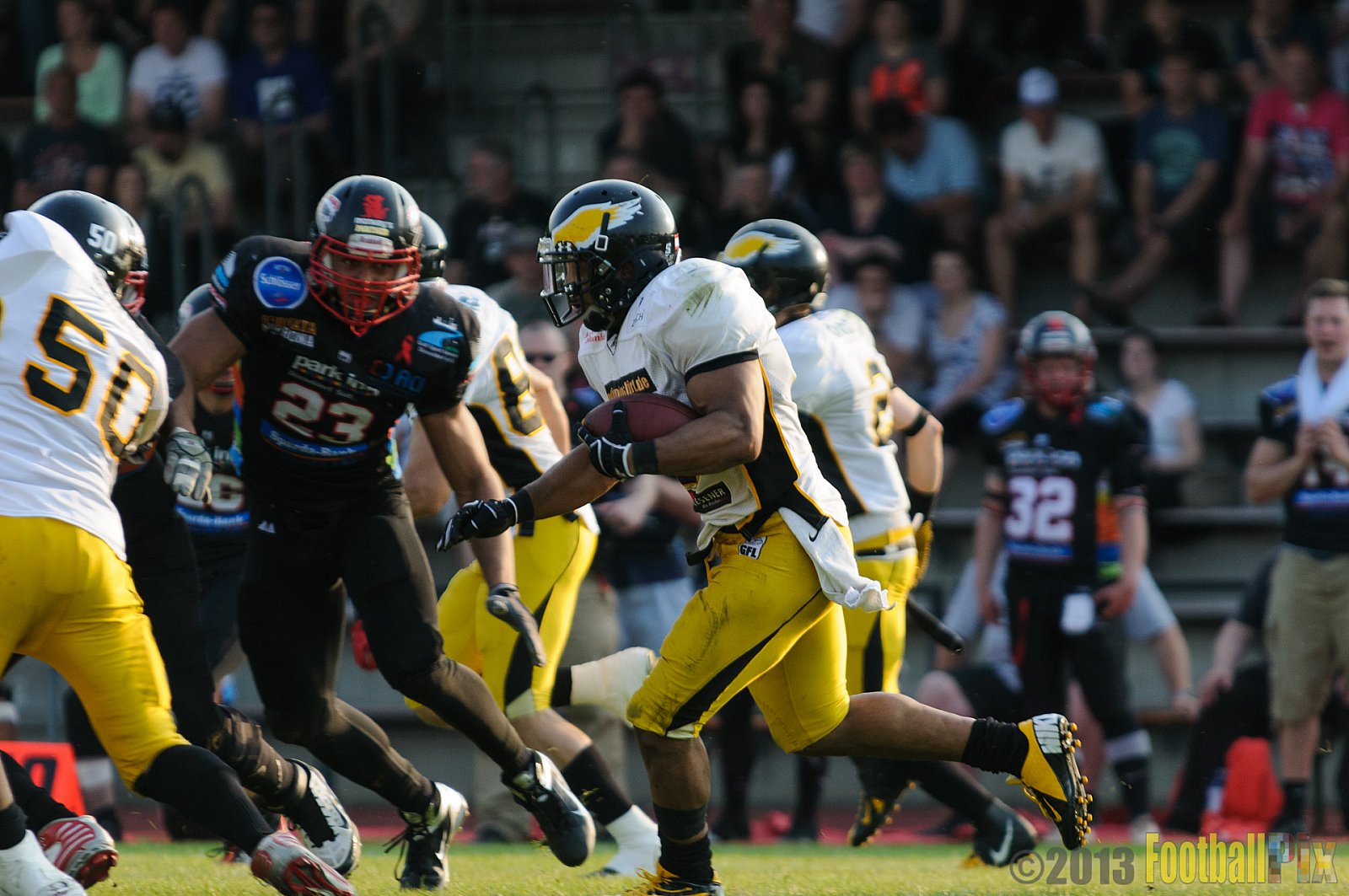 Düsseldorf Panther	vs. Berlin Adler  - 08.06.2013 GFL Nord: Düsseldorf Panther vs. Berlin Adler (10:27)