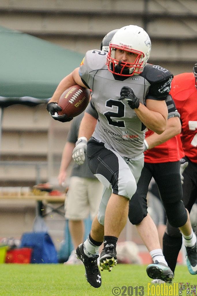 09.06.2013 Mönchengladbach Wolfpack vs. Cologne Falcons II (28:13) 