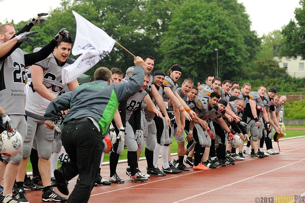 09.06.2013 Mönchengladbach Wolfpack vs. Cologne Falcons II (28:13) 