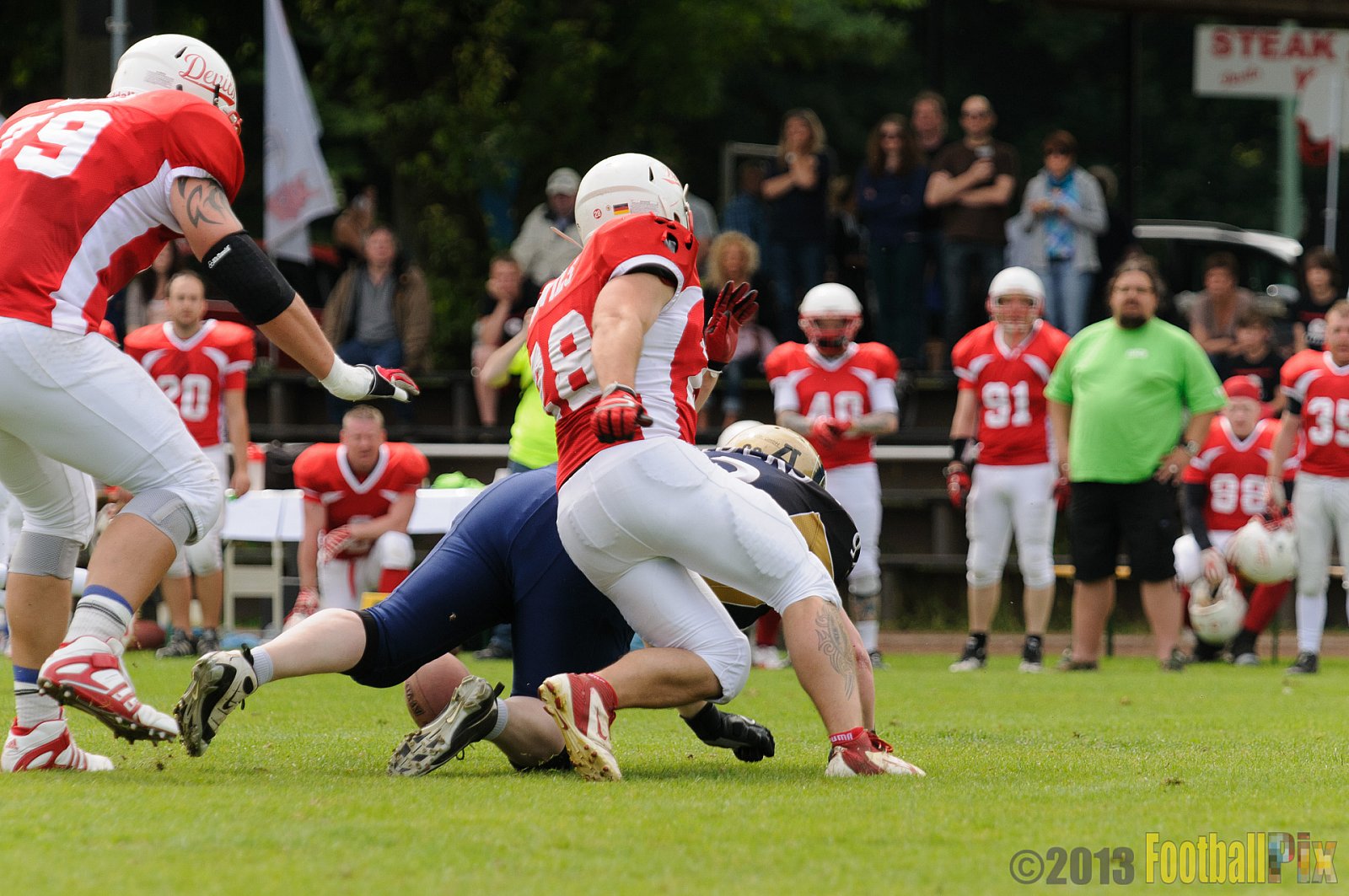 Gelsenkirchen Devils vs. Schiefbahn Riders - 16.06.2013 Gelsenkirchen Devils vs. Schiefbahn Riders (12:49) 