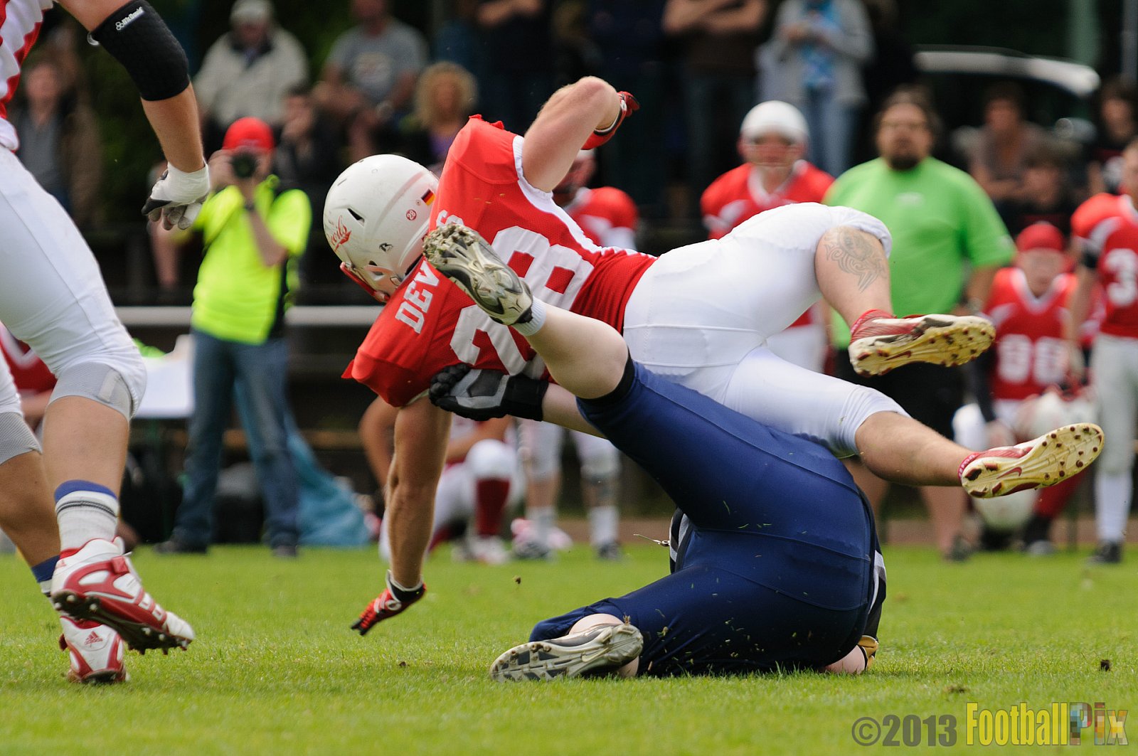 Gelsenkirchen Devils vs. Schiefbahn Riders - 16.06.2013 Gelsenkirchen Devils vs. Schiefbahn Riders (12:49) 