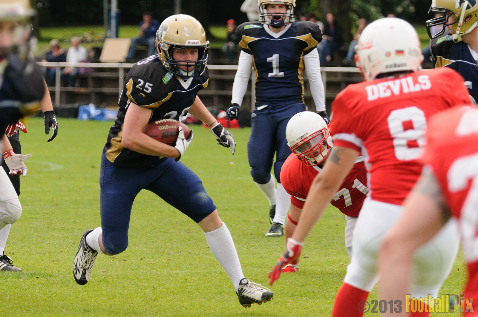 Gelsenkirchen Devils vs. Schiefbahn Riders - 16.06.2013 Gelsenkirchen Devils vs. Schiefbahn Riders (12:49) 