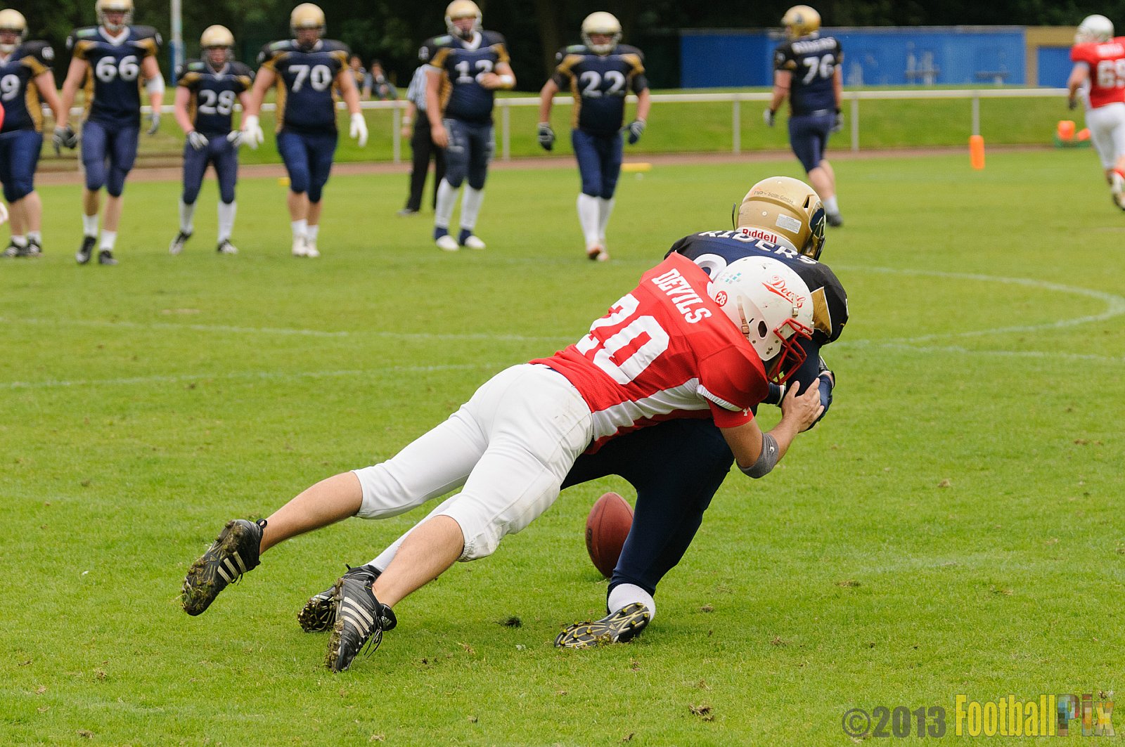 Gelsenkirchen Devils vs. Schiefbahn Riders - 16.06.2013 Gelsenkirchen Devils vs. Schiefbahn Riders (12:49) 