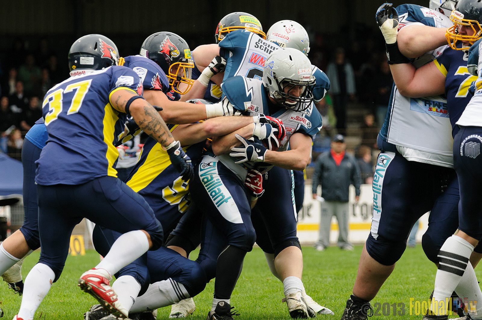 Remscheid Amboss vs. Essen Assindia Cardinals  - 23.06.2013 Remscheid Amboss vs. Essen Assindia Cardinals (10:0) 