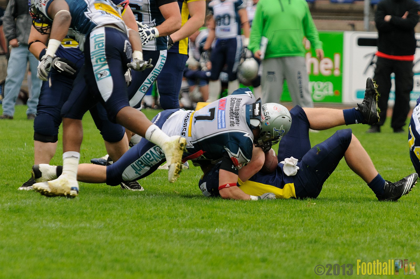 Remscheid Amboss vs. Essen Assindia Cardinals  - 23.06.2013 Remscheid Amboss vs. Essen Assindia Cardinals (10:0) 
