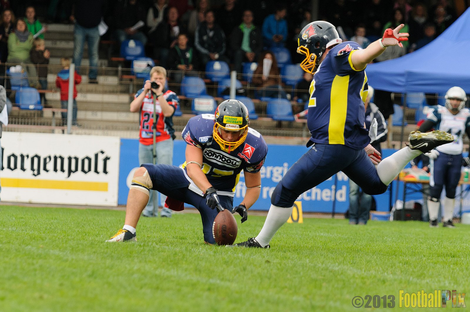 Remscheid Amboss vs. Essen Assindia Cardinals  - 23.06.2013 Remscheid Amboss vs. Essen Assindia Cardinals (10:0) 