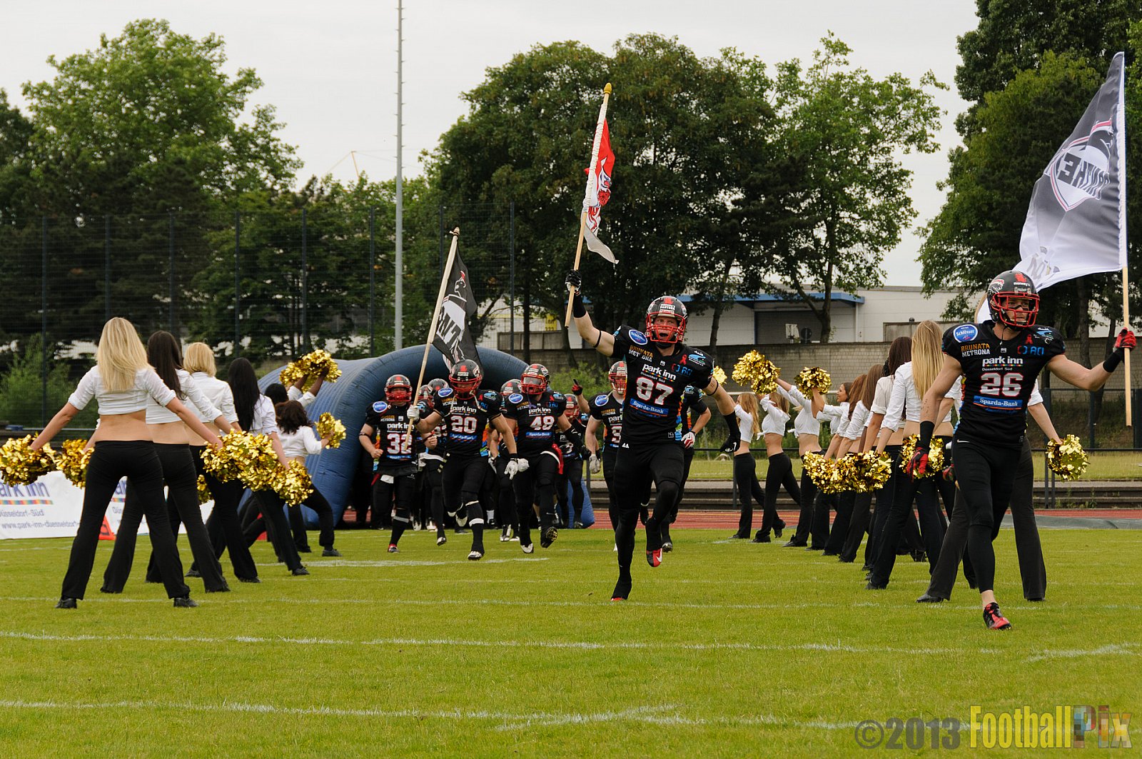 Düsseldorf Panther vs. Kiel Baltic Hurricanes - 30.06.2013 GFL Nord: Düsseldorf Panther vs. Kiel Baltic Hurricanes (10:47) 