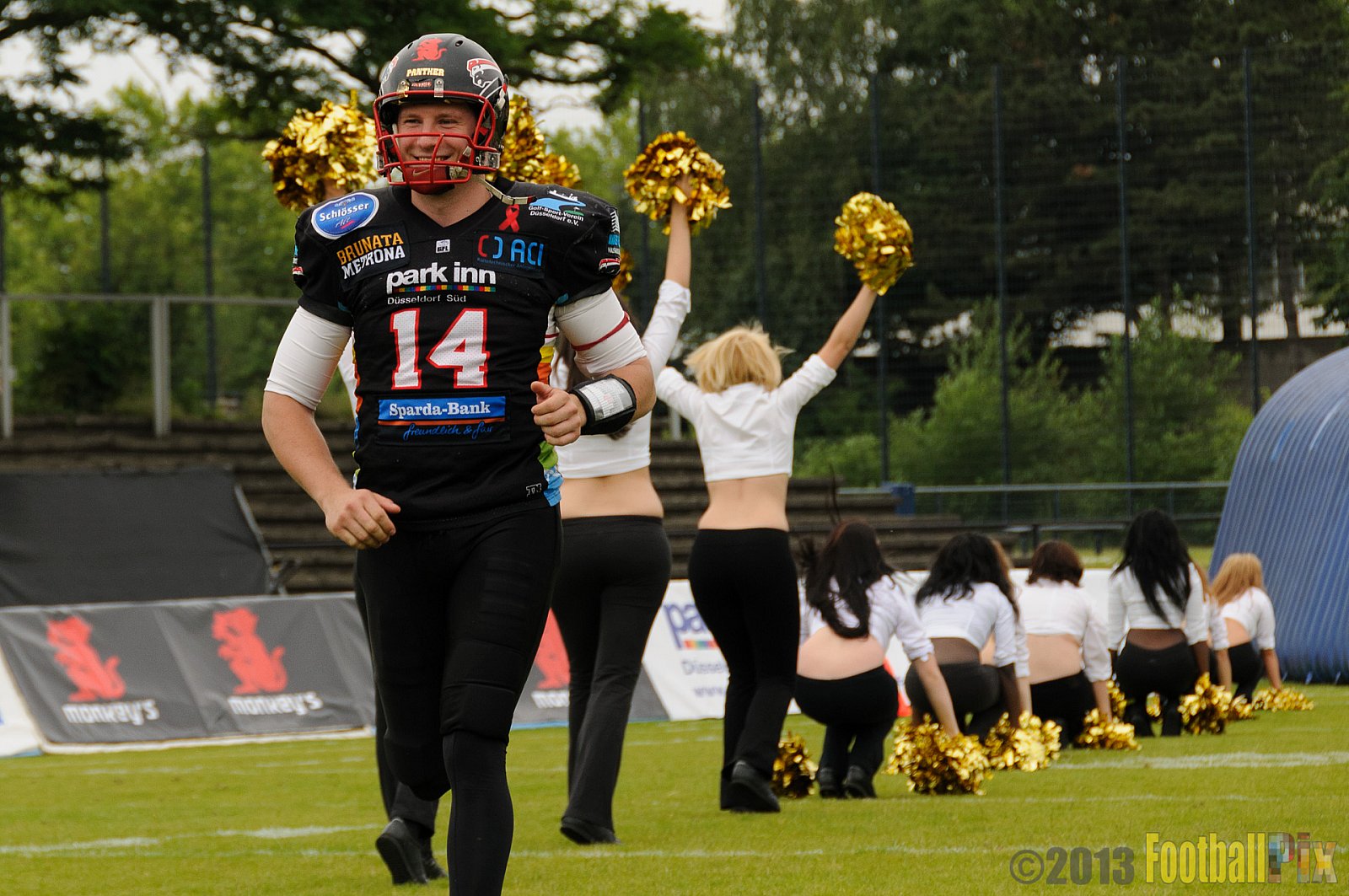 Düsseldorf Panther vs. Kiel Baltic Hurricanes - 30.06.2013 GFL Nord: Düsseldorf Panther vs. Kiel Baltic Hurricanes (10:47) 