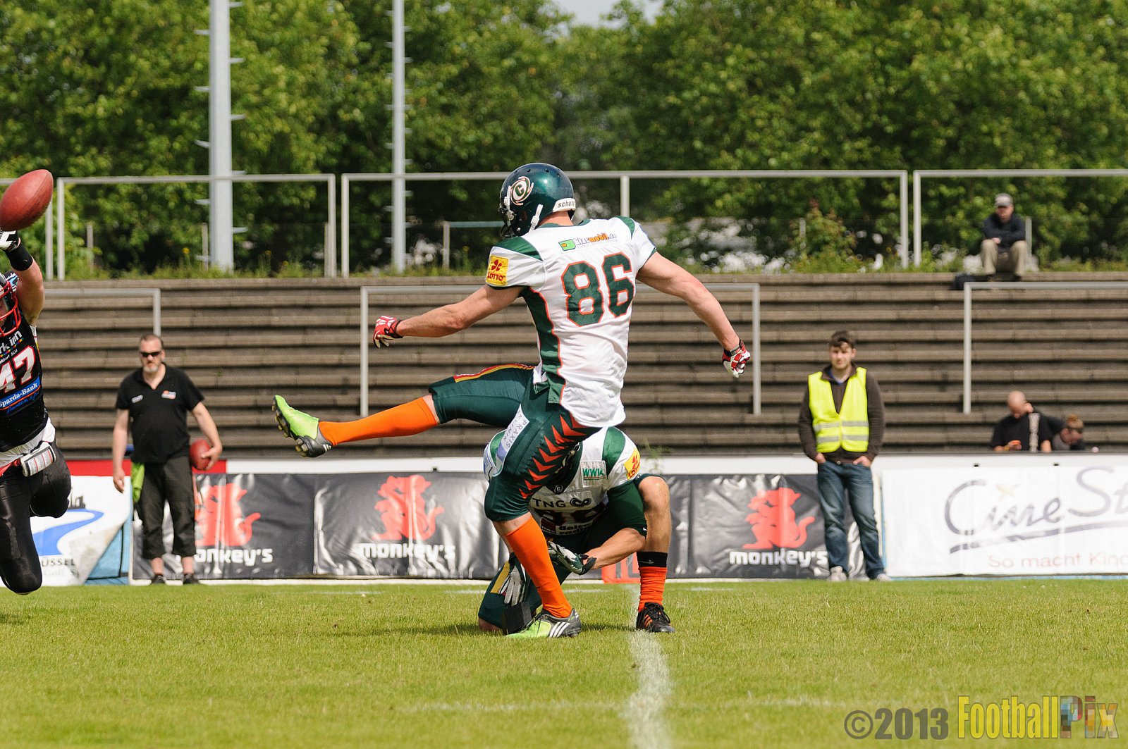 Düsseldorf Panther vs. Kiel Baltic Hurricanes - 30.06.2013 GFL Nord: Düsseldorf Panther vs. Kiel Baltic Hurricanes (10:47) 