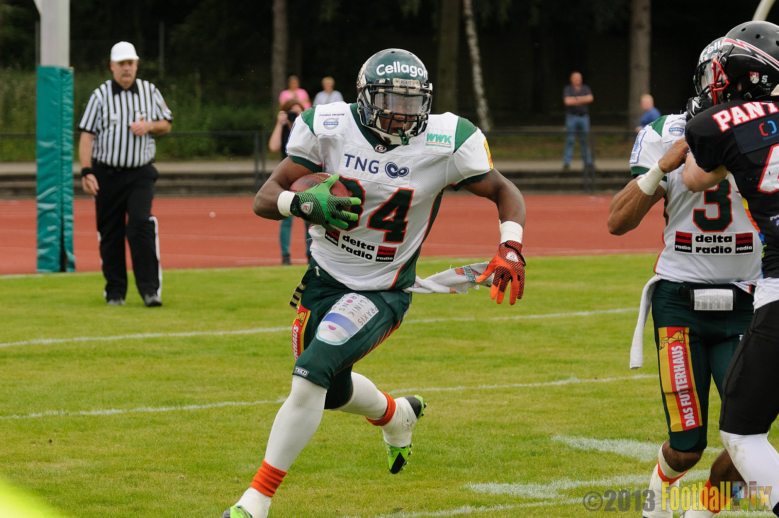 Düsseldorf Panther vs. Kiel Baltic Hurricanes - 30.06.2013 GFL Nord: Düsseldorf Panther vs. Kiel Baltic Hurricanes (10:47) 