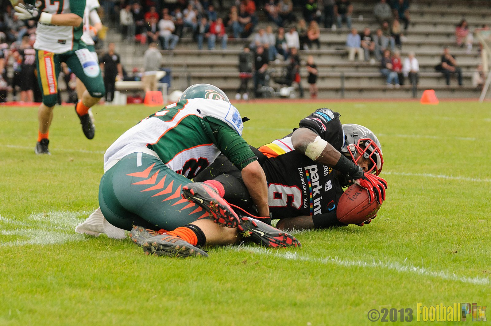 Düsseldorf Panther vs. Kiel Baltic Hurricanes - 30.06.2013 GFL Nord: Düsseldorf Panther vs. Kiel Baltic Hurricanes (10:47) 