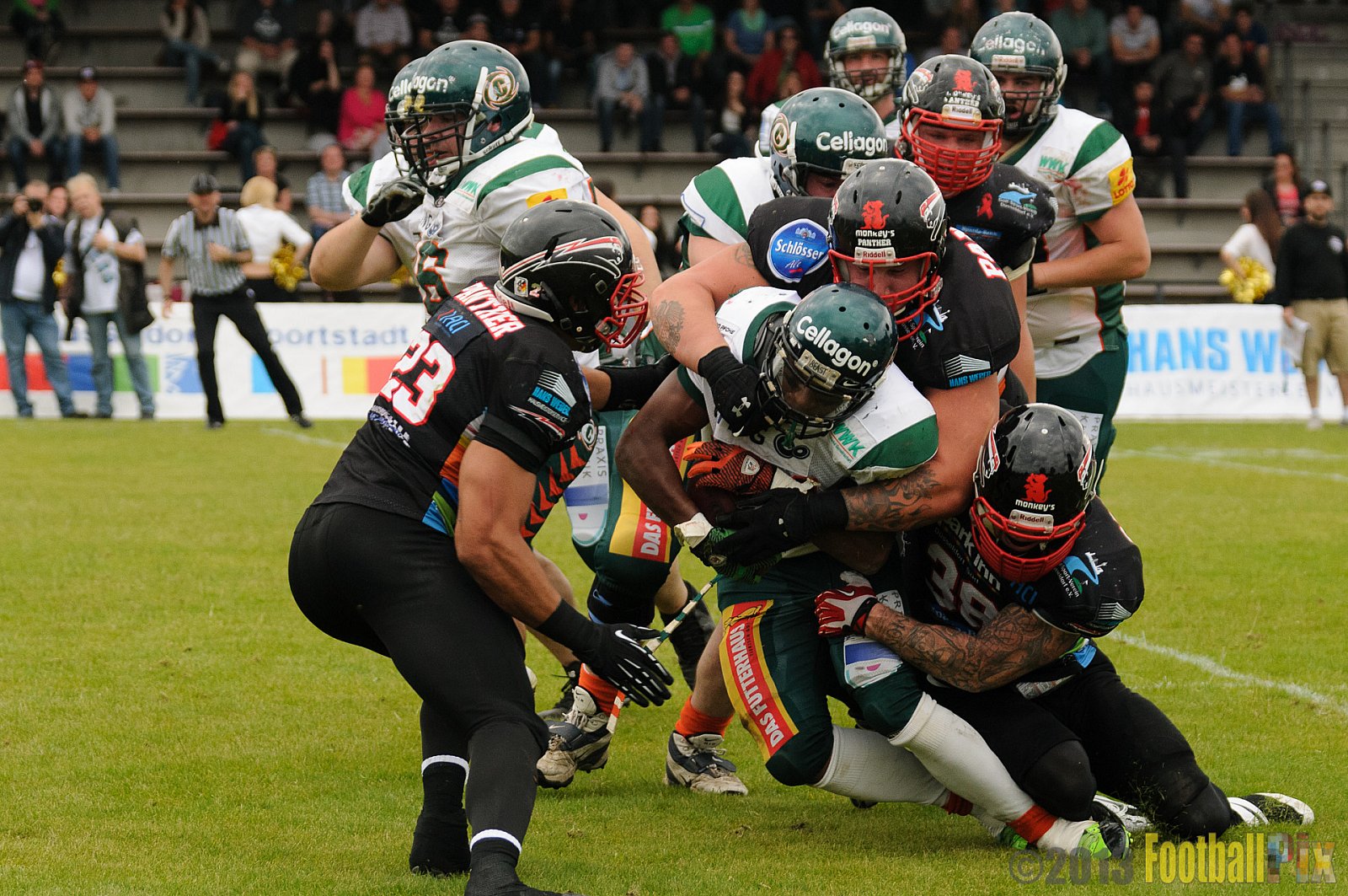 Düsseldorf Panther vs. Kiel Baltic Hurricanes - 30.06.2013 GFL Nord: Düsseldorf Panther vs. Kiel Baltic Hurricanes (10:47) 