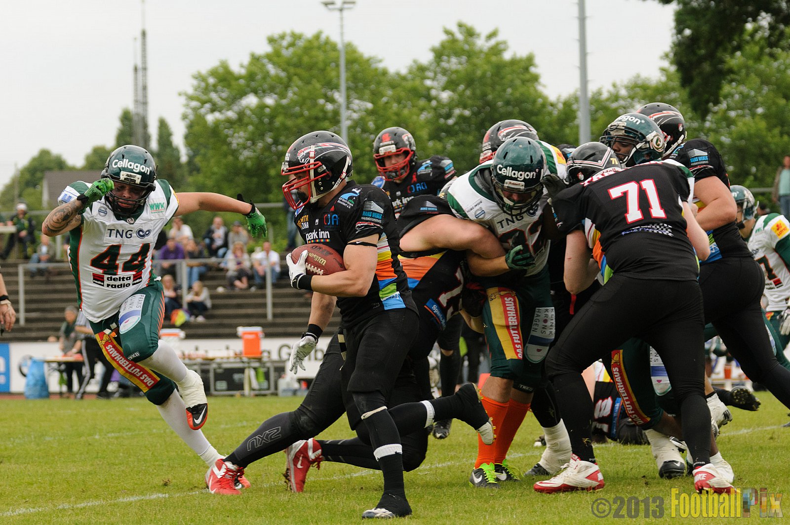 Düsseldorf Panther vs. Kiel Baltic Hurricanes - 30.06.2013 GFL Nord: Düsseldorf Panther vs. Kiel Baltic Hurricanes (10:47) 