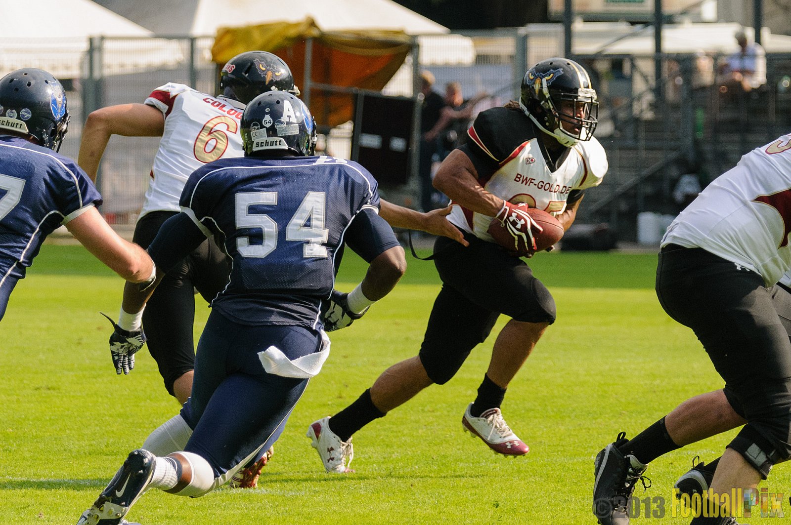 Cologne Falcons vs. Hamburg Blue Devils - 06.07.2013 GFL Nord: Cologne Falcons vs. Hamburg Blue Devils (14:42) 