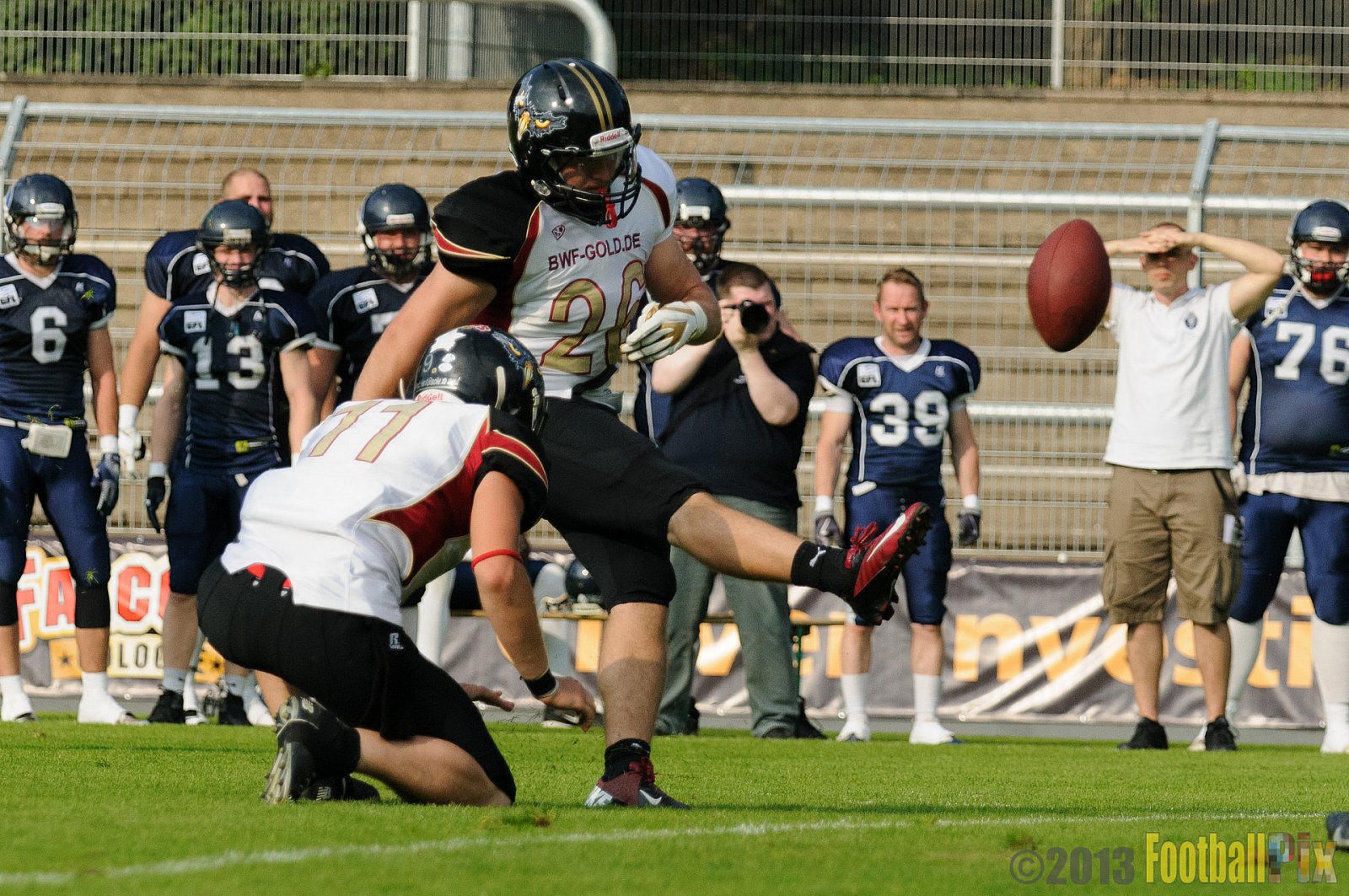 Cologne Falcons vs. Hamburg Blue Devils - 06.07.2013 GFL Nord: Cologne Falcons vs. Hamburg Blue Devils (14:42) 