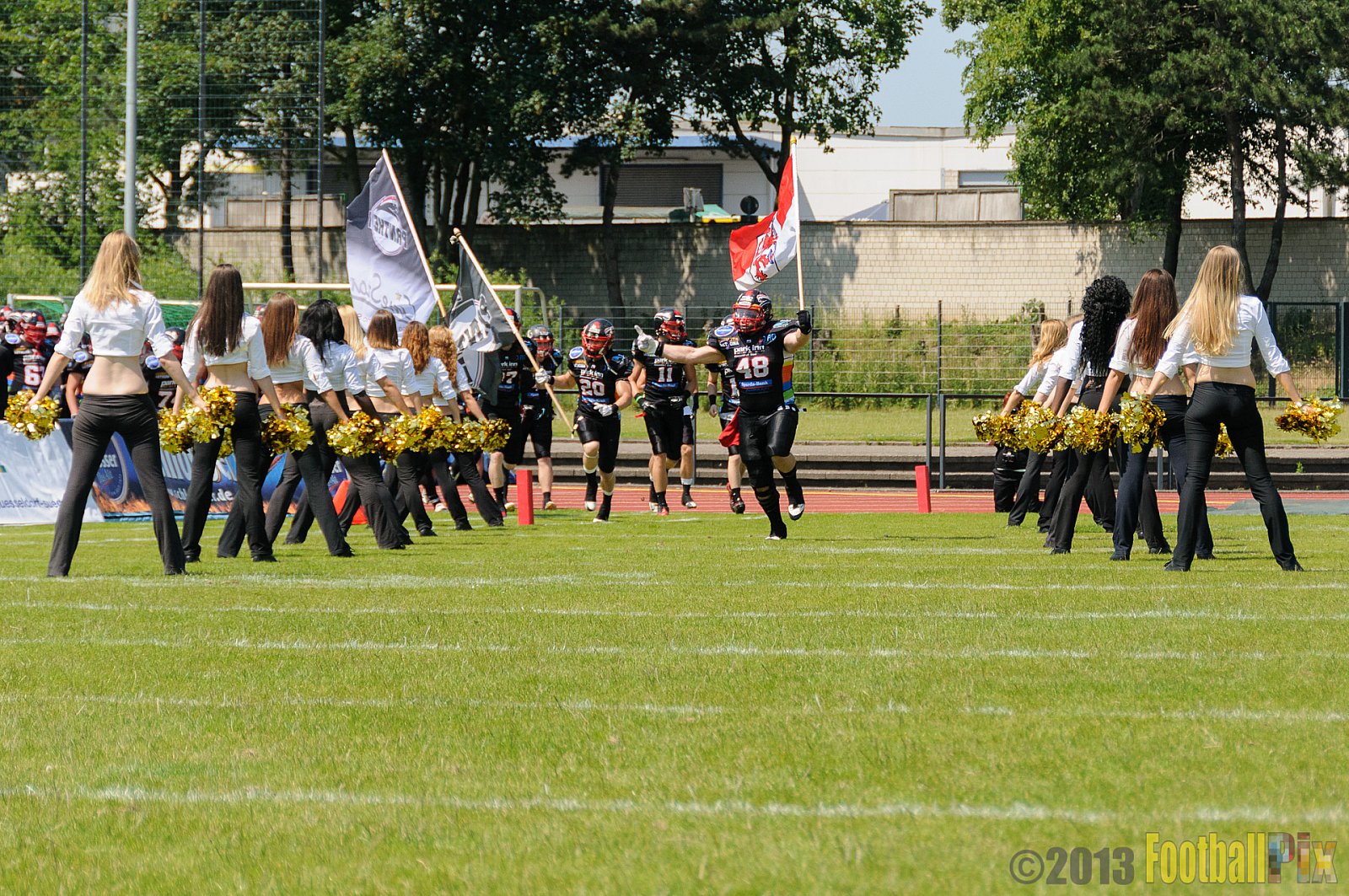 Düsseldorf Panther vs. Dresden Monarchs - 07.07.2013 GFL Nord: Düsseldorf Panther vs. Dresden Monarchs (14:42) 