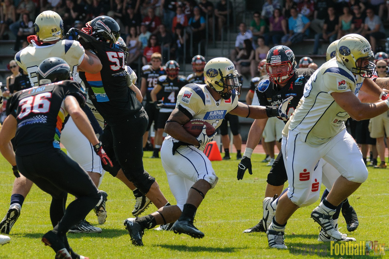 Düsseldorf Panther vs. Dresden Monarchs - 07.07.2013 GFL Nord: Düsseldorf Panther vs. Dresden Monarchs (14:42) 