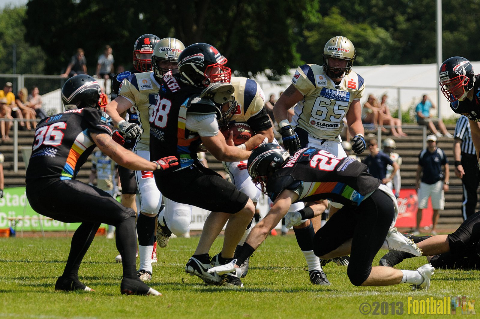 Düsseldorf Panther vs. Dresden Monarchs - 07.07.2013 GFL Nord: Düsseldorf Panther vs. Dresden Monarchs (14:42) 