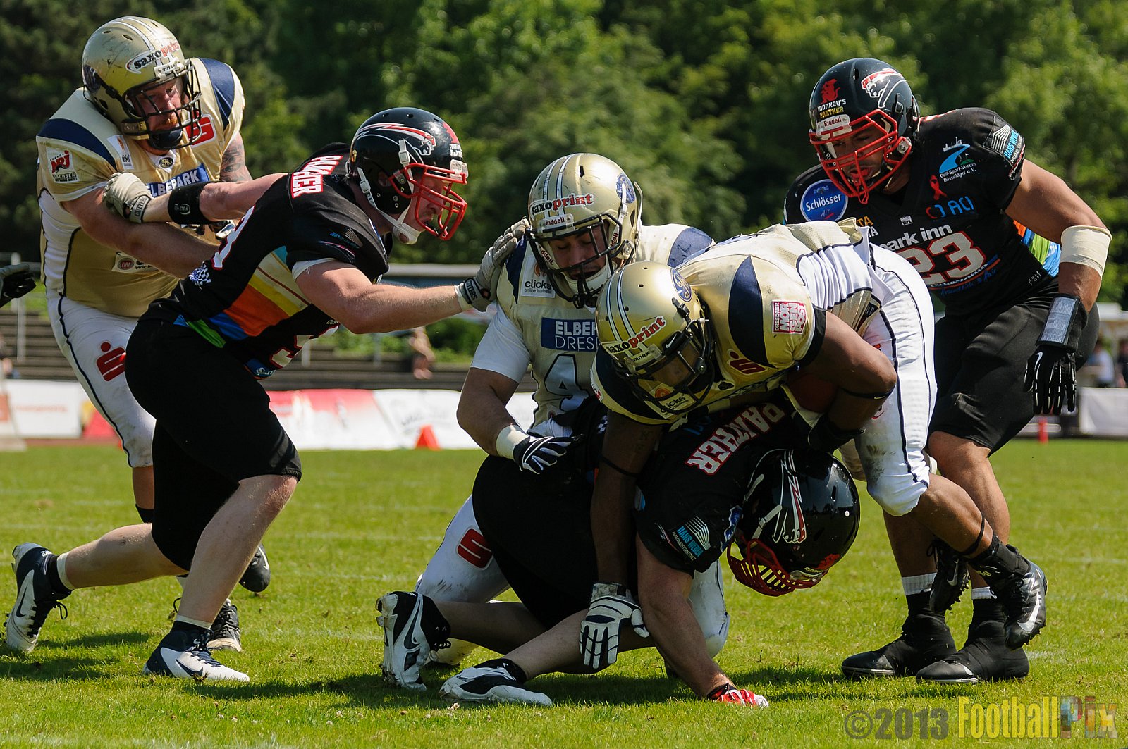 Düsseldorf Panther vs. Dresden Monarchs - 07.07.2013 GFL Nord: Düsseldorf Panther vs. Dresden Monarchs (14:42) 