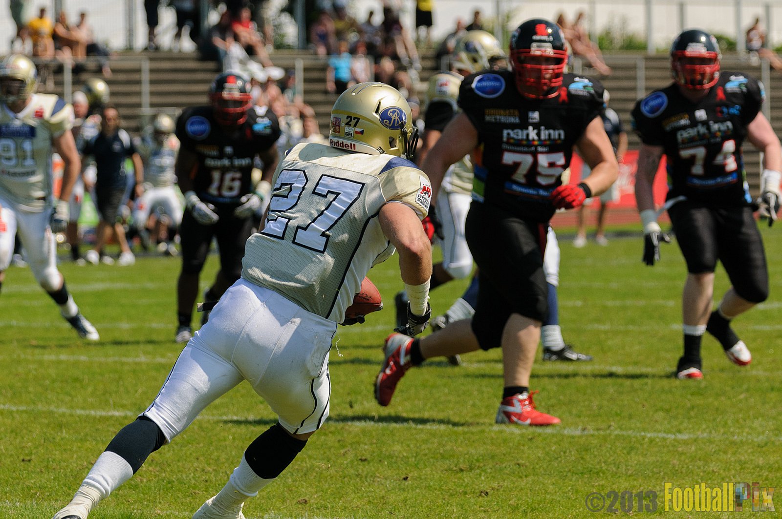 Düsseldorf Panther vs. Dresden Monarchs - 07.07.2013 GFL Nord: Düsseldorf Panther vs. Dresden Monarchs (14:42) 