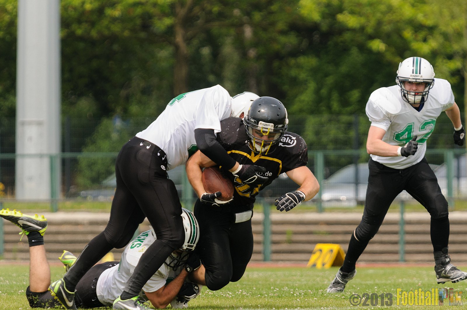 Düsseldorf Bulldozer vs. Mülheim Shamrocks - 14.07.2013 Düsseldorf Bulldozer vs. Mülheim Shamrocks (34:0) 