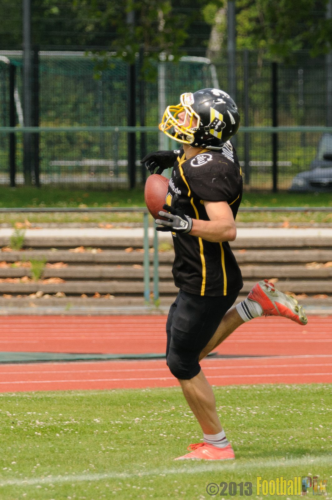 Düsseldorf Bulldozer vs. Mülheim Shamrocks - 14.07.2013 Düsseldorf Bulldozer vs. Mülheim Shamrocks (34:0) 